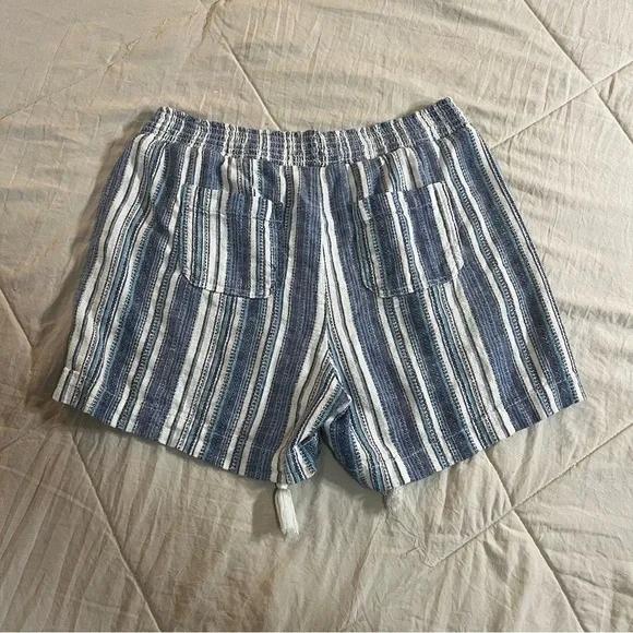 Briggs Women’s Linen Striped Boho Shorts Blue White Breathable Stretchy Waist M - Picture 2 of 7